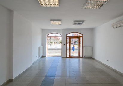 lokal na wynajem - Żory, Centrum, Rynek